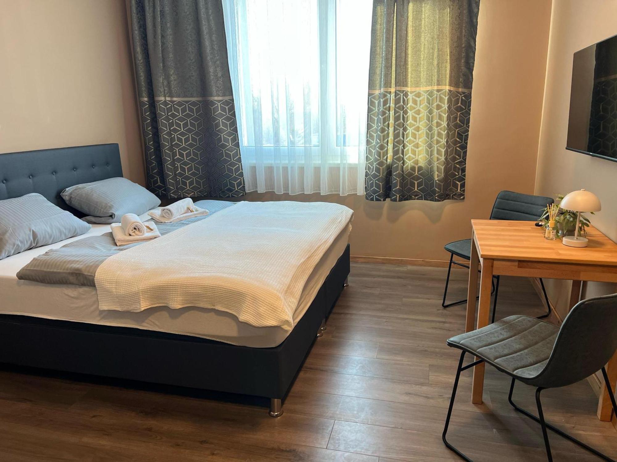Sara Guest house *